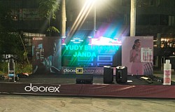 QUSCORE X DEOREX #ledframe, Senayan Park